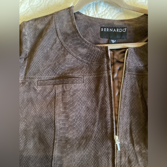 Bernardo Suede Jacket - Brown Python (2X*) - Picture 2 of 12